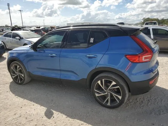 YV4162UM0M2467891 2021 2021 Volvo XC40- T5 R-Design 2