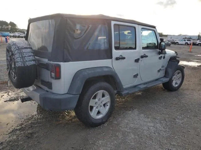 1J4GB39138L517920 2008 2008 Jeep Wrangler- X 3