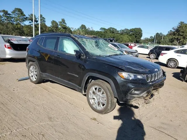 3C4NJDFN9RT103026 2024 2024 Jeep Compass- Latitude Lux 4