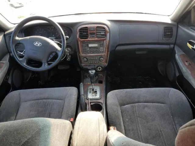 KMHWF35H45A102665 2005 2005 Hyundai Sonata- Gls 8