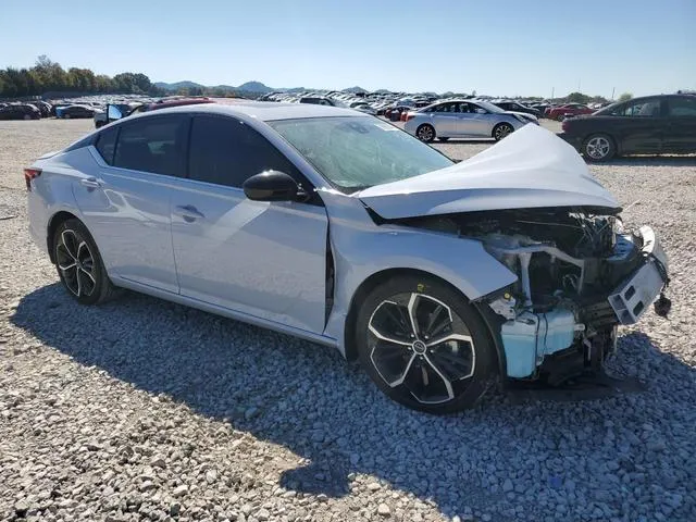 1N4BL4CV0PN375047 2023 2023 Nissan Altima- SR 4