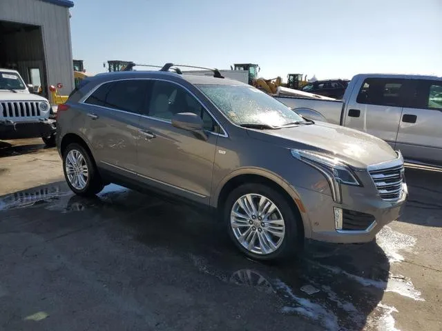 1GYKNCRS5HZ257320 2017 2017 Cadillac XT5- Premium Luxury 4