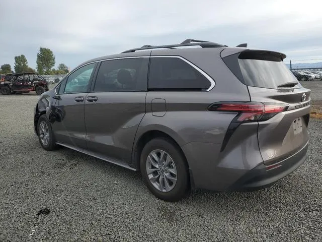 5TDKSKFCXNS057388 2022 2022 Toyota Sienna- LE 2