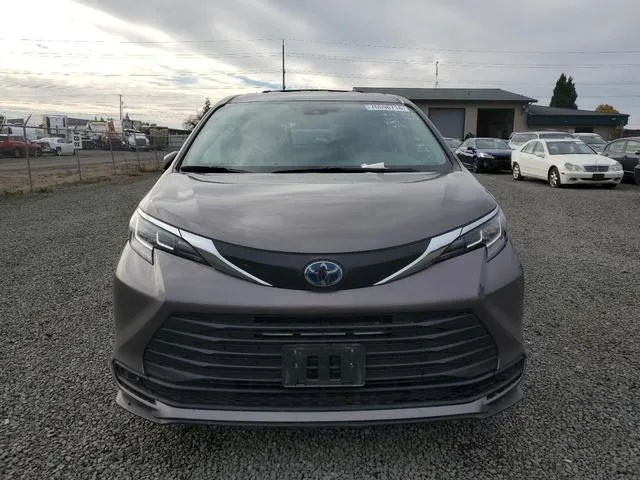 5TDKSKFCXNS057388 2022 2022 Toyota Sienna- LE 5