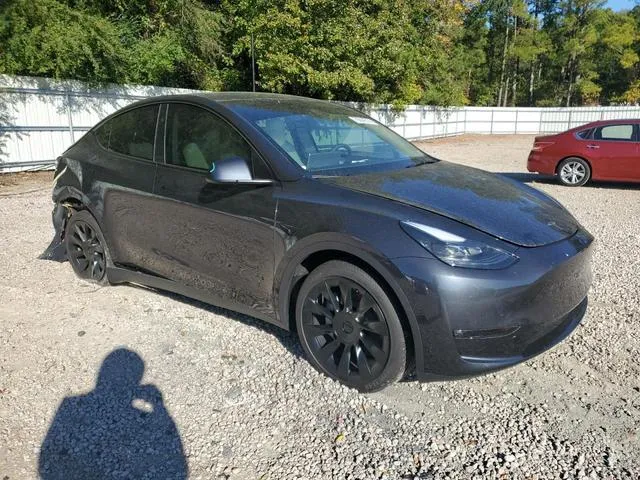 7SAYGAEE3RF117727 2024 2024 Tesla MODEL Y 4