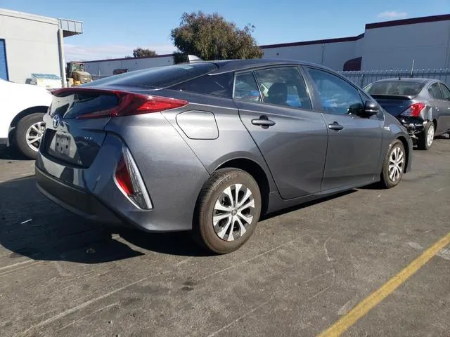 JTDKAMFP9N3219580 2022 2022 Toyota Prius- LE 3