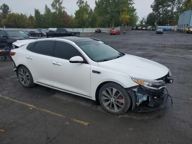 5XXGV4L21GG045803 2016 2016 KIA Optima- Sxl 4