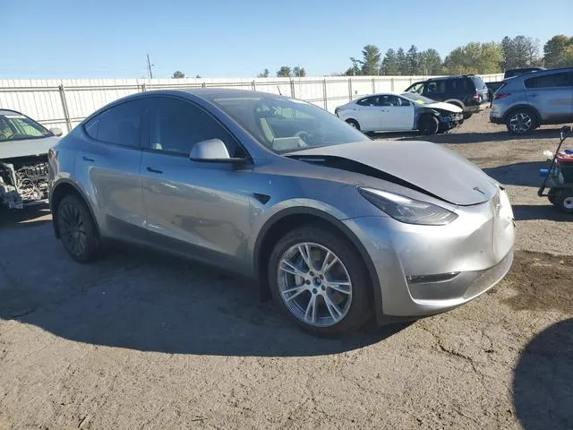 7SAYGDEE3RA279131 2024 2024 Tesla MODEL Y 4