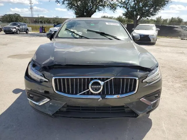 7JRL12FL8NG163034 2022 2022 Volvo S60- B5 Inscription 5