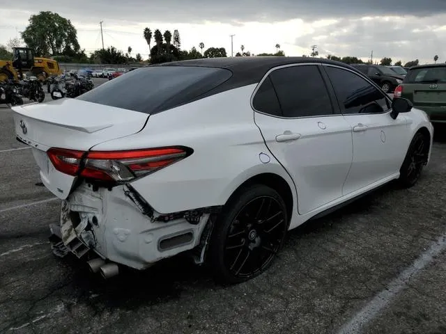 JTNB11HK5J3038014 2018 2018 Toyota Camry- L 3