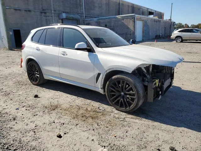 5UXCR6C06N9L11340 2022 2022 BMW X5- Xdrive40I 4