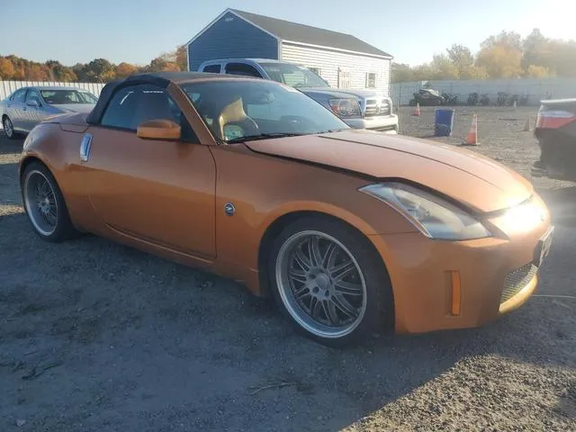 JN1AZ36A35M750166 2005 2005 Nissan 350Z- Roadster 4