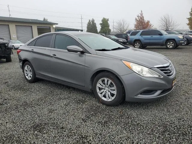 5NPEB4AC0DH576129 2013 2013 Hyundai Sonata- Gls 4