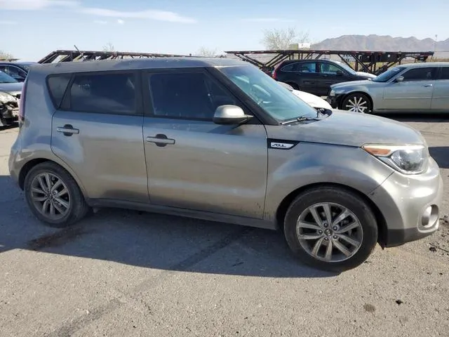 KNDJP3A58J7556089 2018 2018 KIA Soul- - 4