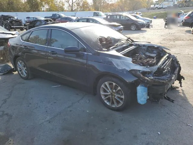 3FA6P0HD8KR114172 2019 2019 Ford Fusion- SE 4