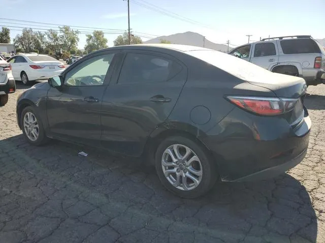 3MYDLBZV3GY114823 2016 2016 Toyota Scion 2