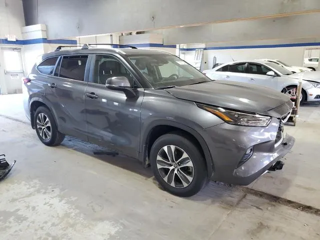 5TDKDRAH5PS048073 2023 2023 Toyota Highlander- L 4