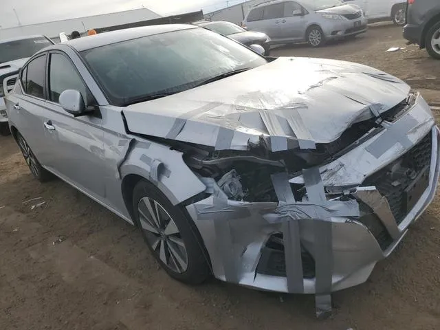 1N4BL4DV4MN359525 2021 2021 Nissan Altima- SV 4