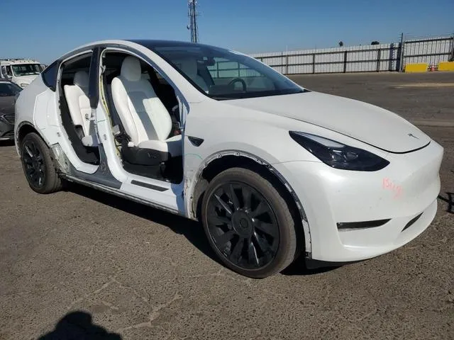 7SAYGDEE3PF840024 2023 2023 Tesla MODEL Y 4