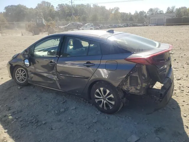 JTDKARFP5J3081351 2018 2018 Toyota Prius 2