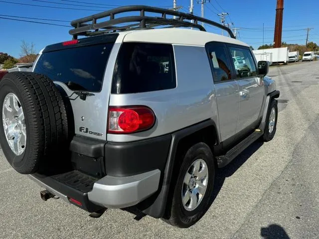 JTEZU11F88K006052 2008 2008 Toyota FJ Cruiser 4