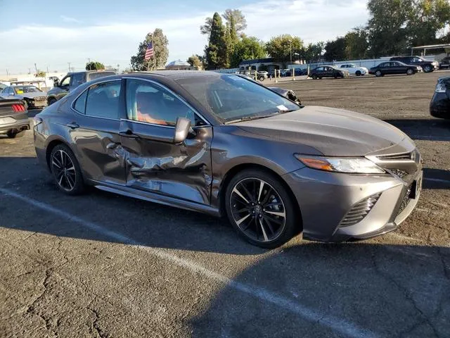 4T1B61HK1JU115036 2018 2018 Toyota Camry- Xse 4