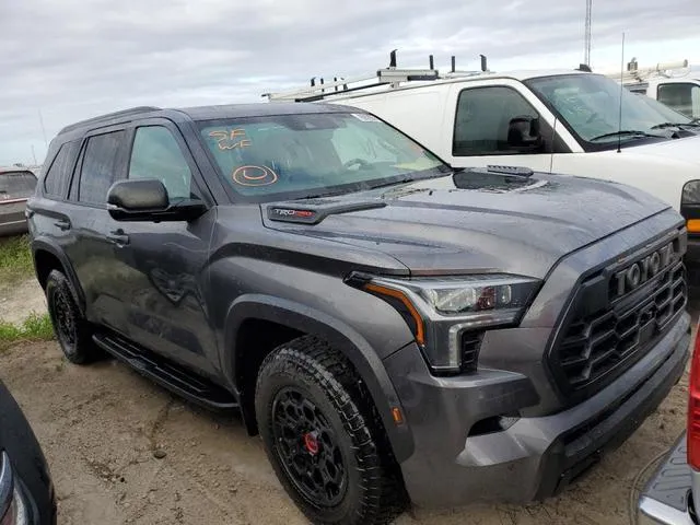 7SVAAABAXRX037287 2024 2024 Toyota Sequoia- SR5 4