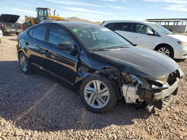 KMHD84LF5LU076047 2020 2020 Hyundai Elantra- Sel 4