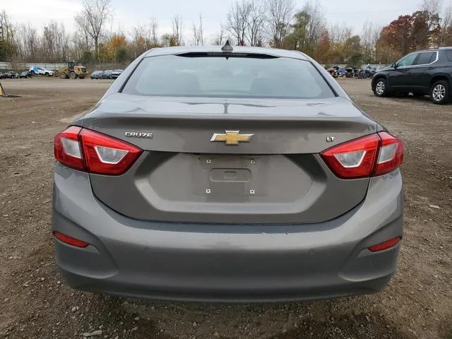 1G1BE5SMXJ7202370 2018 2018 Chevrolet Cruze- LT 6