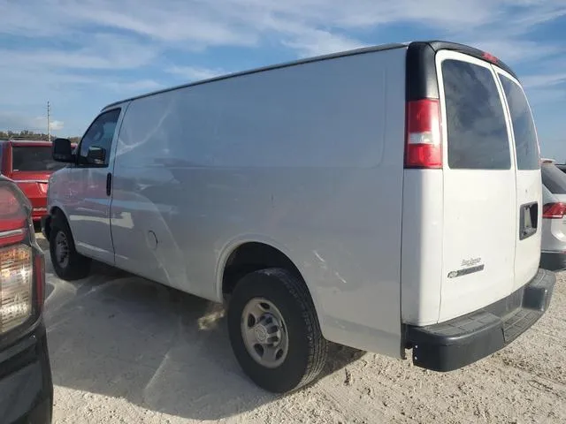 1GCWGAFP0J1340261 2018 2018 Chevrolet Express 2