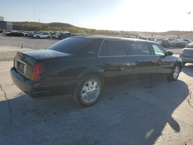 1GEEH90Y23U550670 2003 2003 Cadillac Professional 3