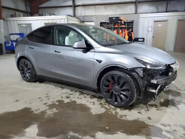 7SAYGDEF8RA323746 2024 2024 Tesla MODEL Y 4