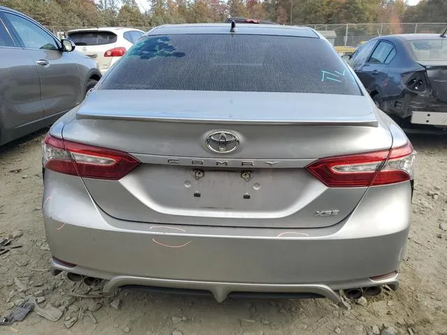 4T1B61HK2KU260300 2019 2019 Toyota Camry- Xse 6