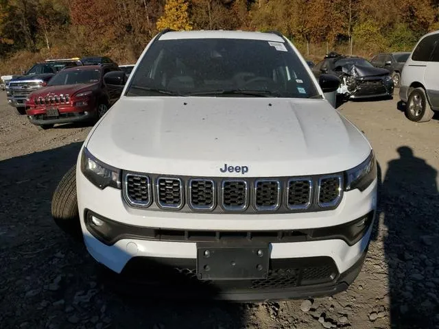 3C4NJDBN8RT103699 2024 2024 Jeep Compass- Latitude 5