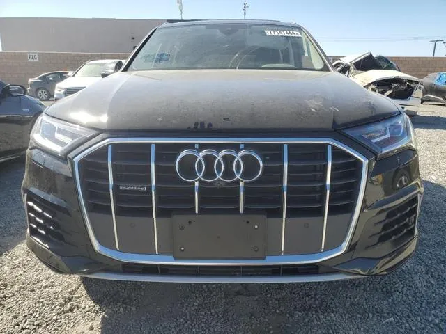 WA1AJBF70ND011737 2022 2022 Audi Q7- Premium 5