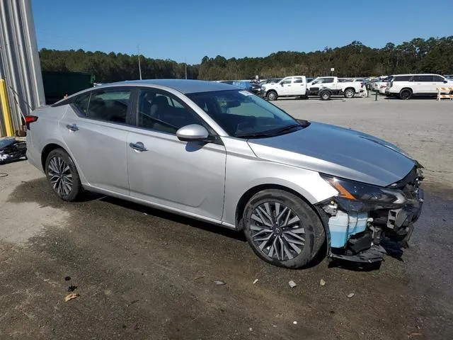 1N4BL4DV1PN321500 2023 2023 Nissan Altima- SV 4