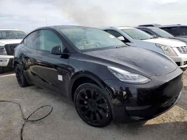 5YJYGDEE6MF080759 2021 2021 Tesla MODEL Y 4