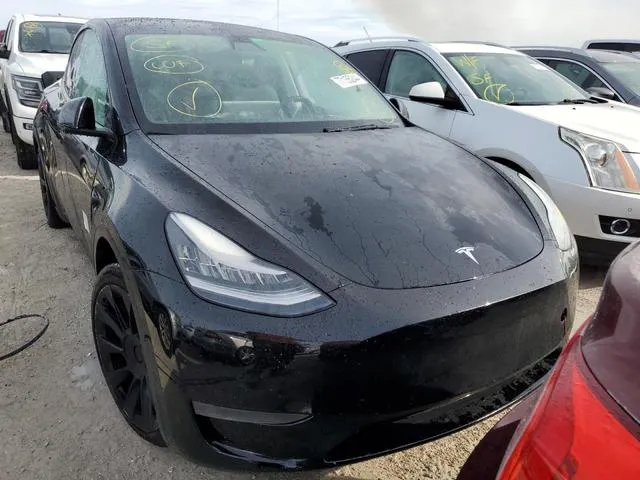 5YJYGDEE6MF080759 2021 2021 Tesla MODEL Y 5