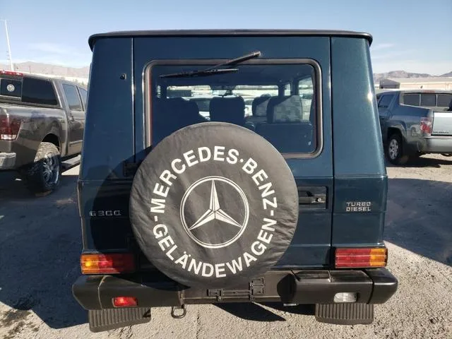 WDB46333117106110 1996 1996 Mercedes-Benz 300 6