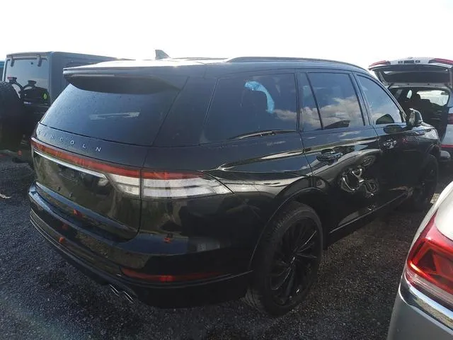 5LM5J7WCXPGL12043 2023 2023 Lincoln Aviator- Reserve 3