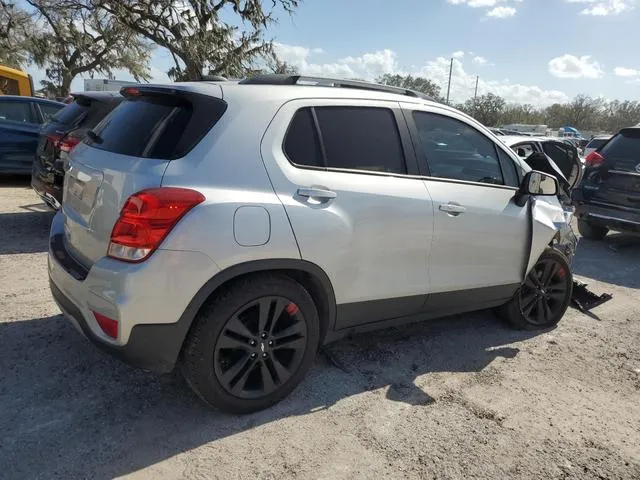 KL7CJLSB7MB333572 2021 2021 Chevrolet Trax- 1LT 3