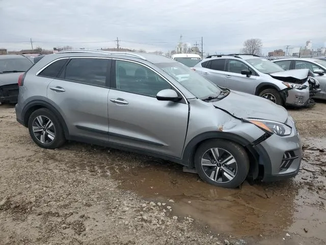 KNDCB3LC8N5549339 2022 2022 KIA Niro- LX 4