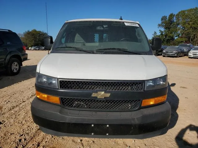 1GCWGBF79M1237737 2021 2021 Chevrolet Express 5