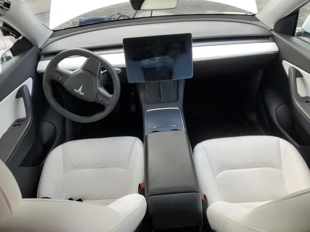 5YJYGAEE6MF293452 2021 2021 Tesla MODEL Y 8