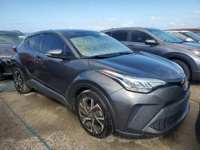 NMTKHMBXXLR106121 2020 2020 Toyota C-HR- Xle 4