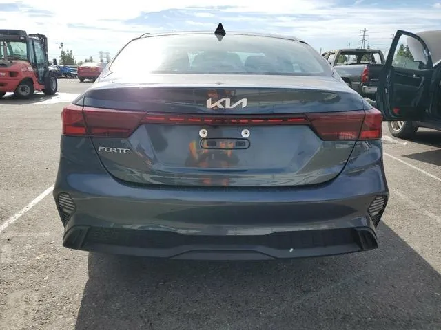 3KPF24AD7PE518749 2023 2023 KIA Forte- LX 6