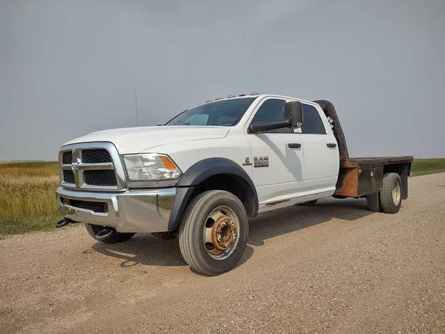 3C7WRNFLXEG225885 2014 2014 RAM 5500 2