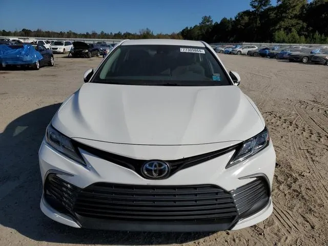 4T1C11AKXMU471776 2021 2021 Toyota Camry- LE 5