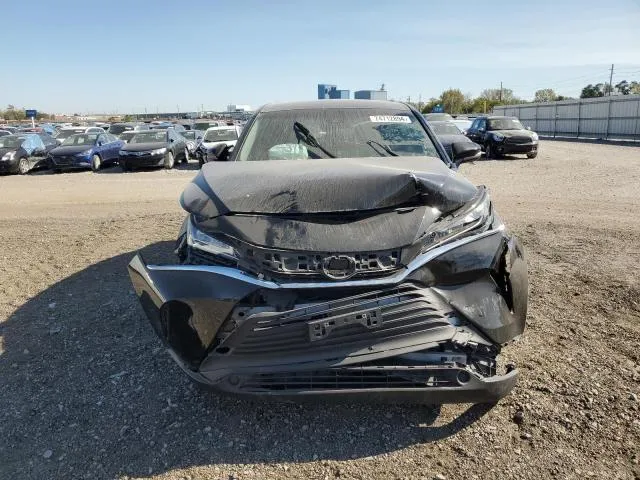 JTEAAAAH3NJ107892 2022 2022 Toyota Venza- LE 5