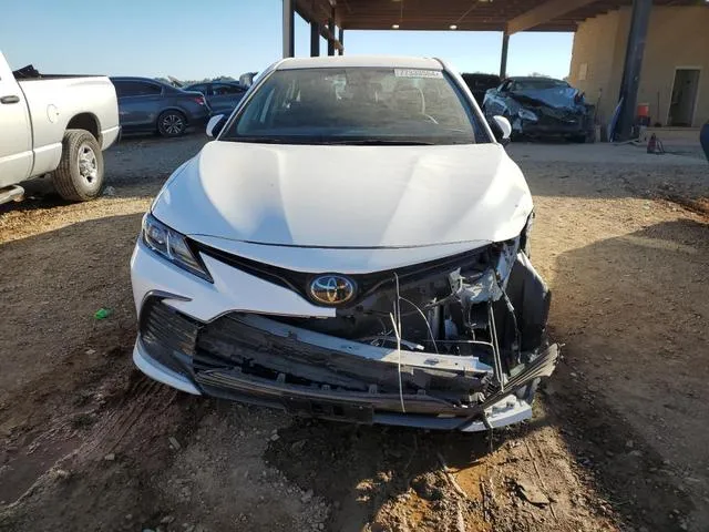 4T1C11AK3NU638335 2022 2022 Toyota Camry- LE 5